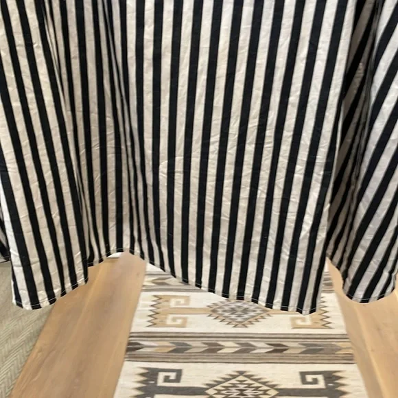 Banana Republic blue and off white striped jacket dress (bw) - Picture 4 of 6